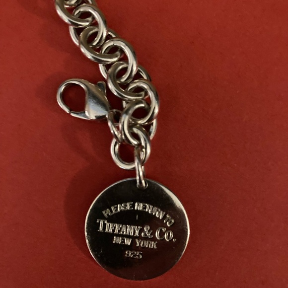 Tiffany and Co. "Return To" bracelet - Picture 4 of 7